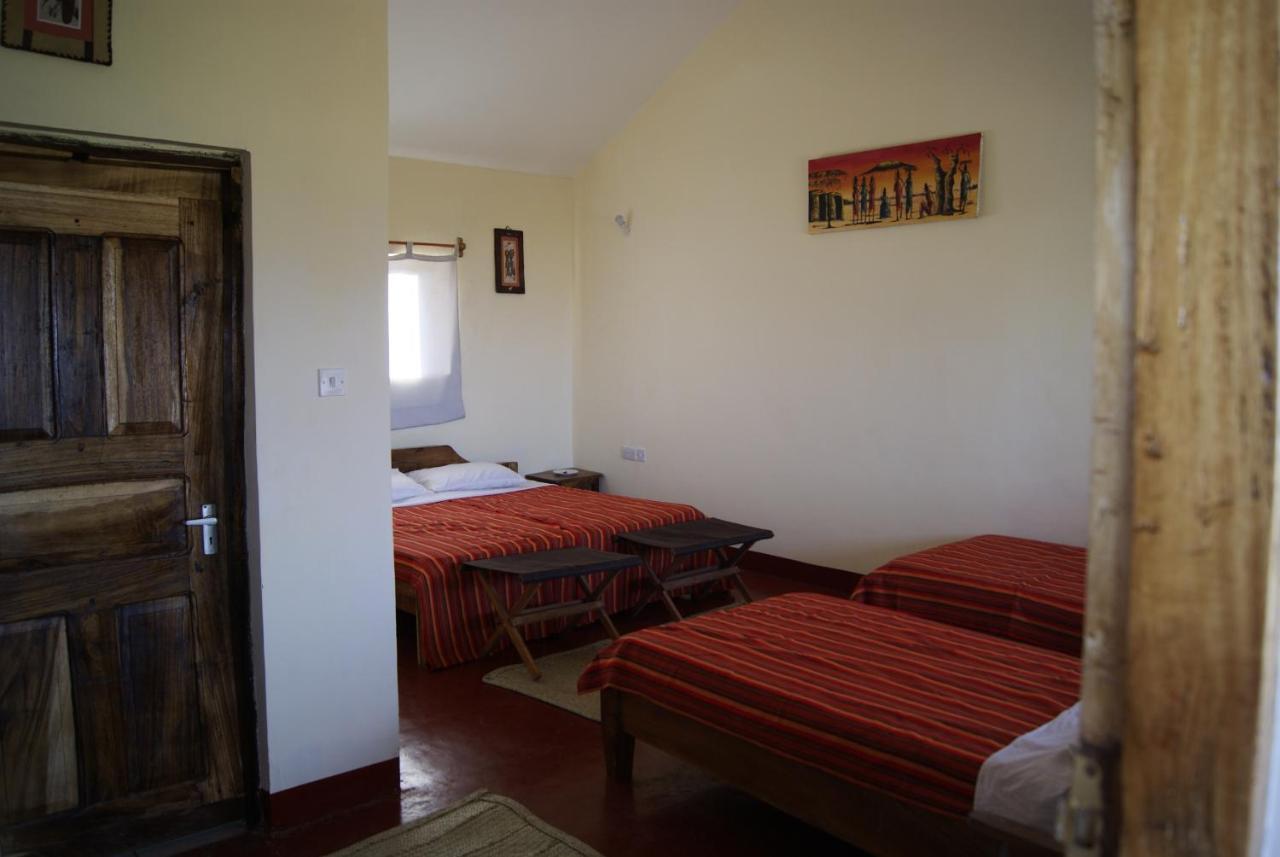 African Sunrise Lodge And Campsite Mto wa Mbu Kültér fotó