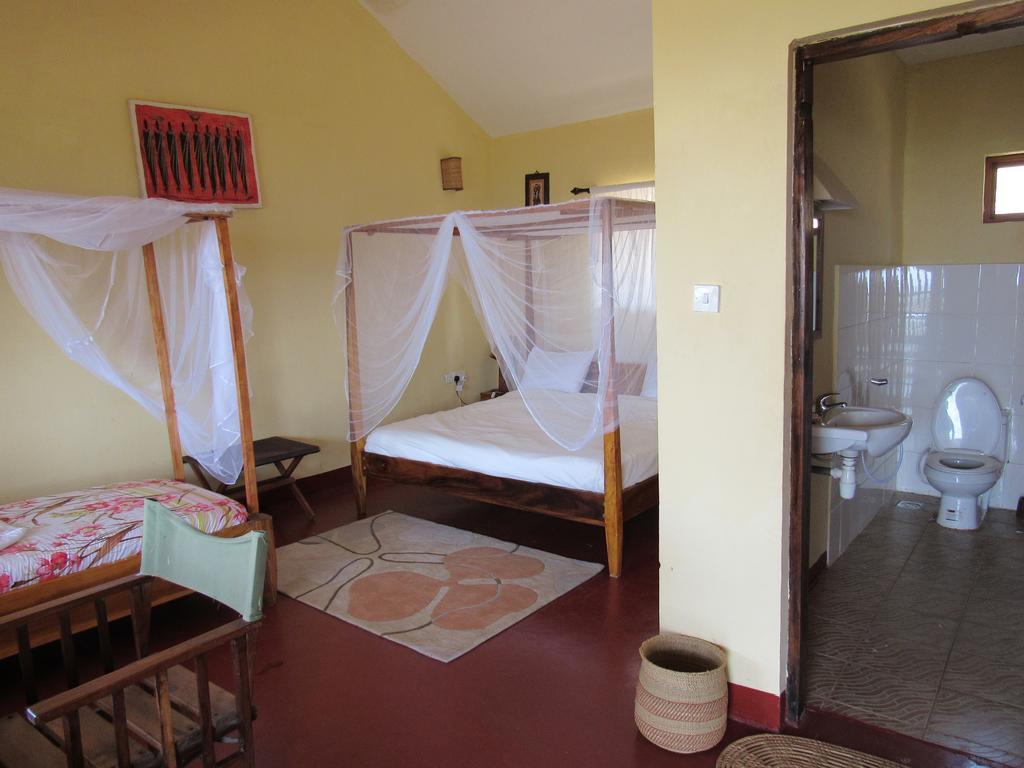African Sunrise Lodge And Campsite Mto wa Mbu Kültér fotó