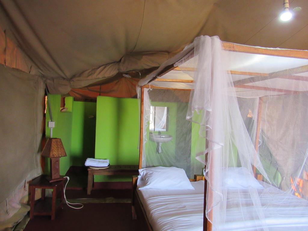 African Sunrise Lodge And Campsite Mto wa Mbu Kültér fotó